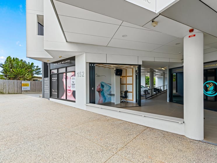 Click to view all images 24/152-158 Broadwater Terrace Redland Bay QLD 4165 - Image 2