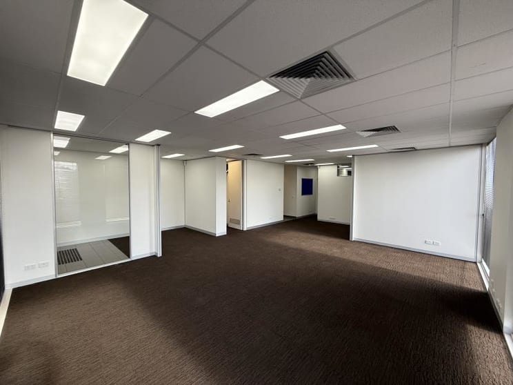 Click to view all images Level 1 Suite 5/5-95 Salmon St Port Melbourne VIC 3207 - Image 3