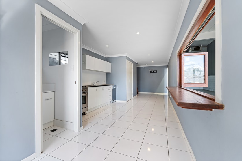 2/35 Queens Road Everton Hills QLD 4053 - Image 2