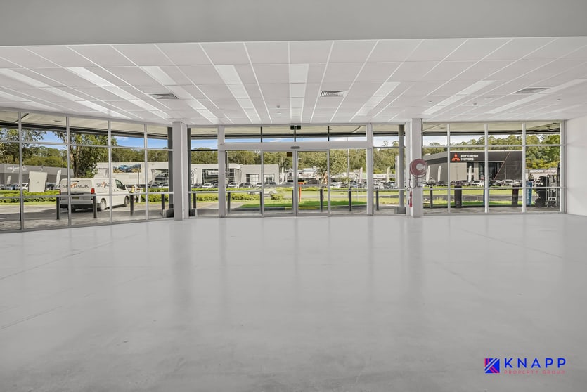Click to view all images 4/4 Blaxland Rd Campbelltown NSW 2560 - Image 3