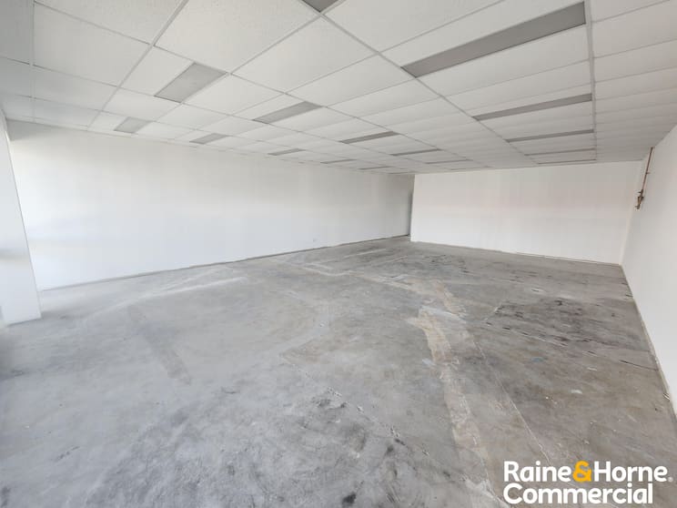 Click to view all images 18-22 Kremzow Road Brendale QLD 4500 - Image 3