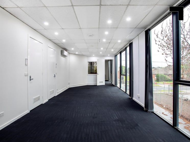 Click to view all images 20 Williams Road Coburg North VIC 3058 - Image 2