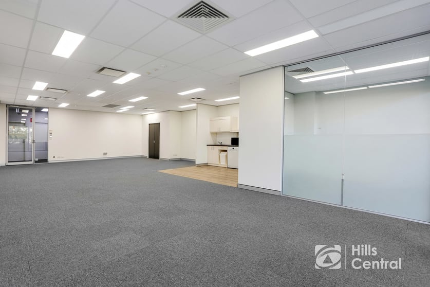 Click to view all images 1.09/1.09/29-31 Lexington Drive Bella Vista NSW 2153 - Image 3