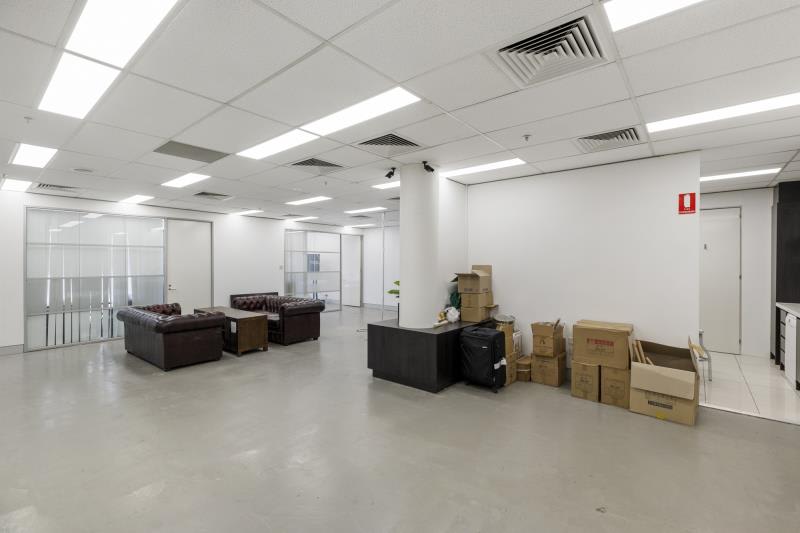 Click to view all images 21/150 Albert Road South Melbourne VIC 3205 - Image 2