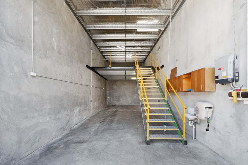Click to view all images 11/25 Tacoma Circuit Canning Vale WA 6155 - Image 3