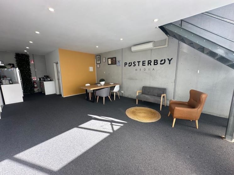 Click to view all images Unit 5/8B Railway Avenue Oakleigh VIC 3166 - Image 2