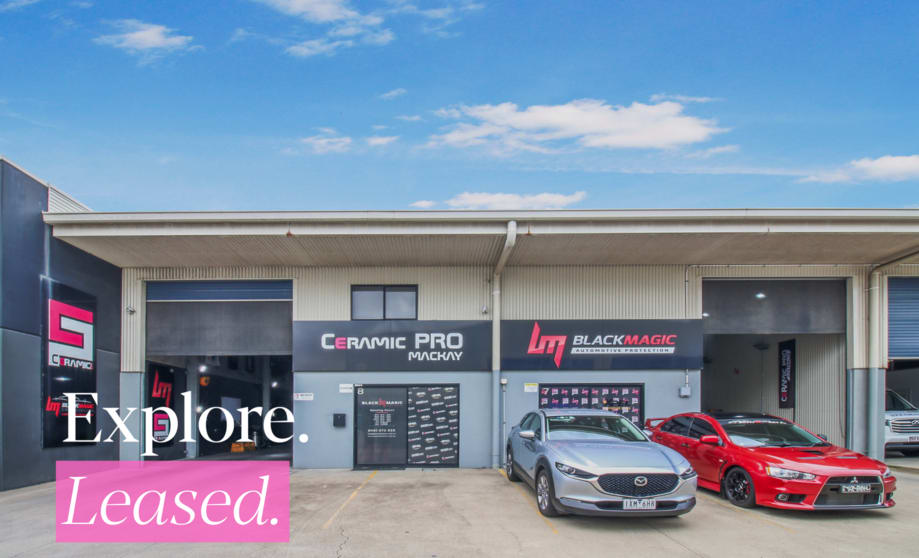 7 & 8/5 Margaret Vella Drive Paget QLD 4740 - Image 1