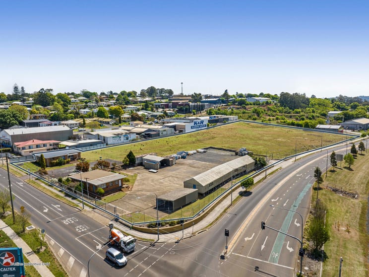 Click to view all images Cnr Mort & North Street Rockville QLD 4350 - Image 3
