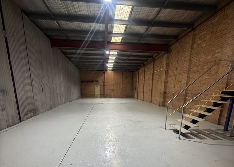 Click to view all images 6/4 Stout Road Mount Druitt NSW 2770 - Image 2