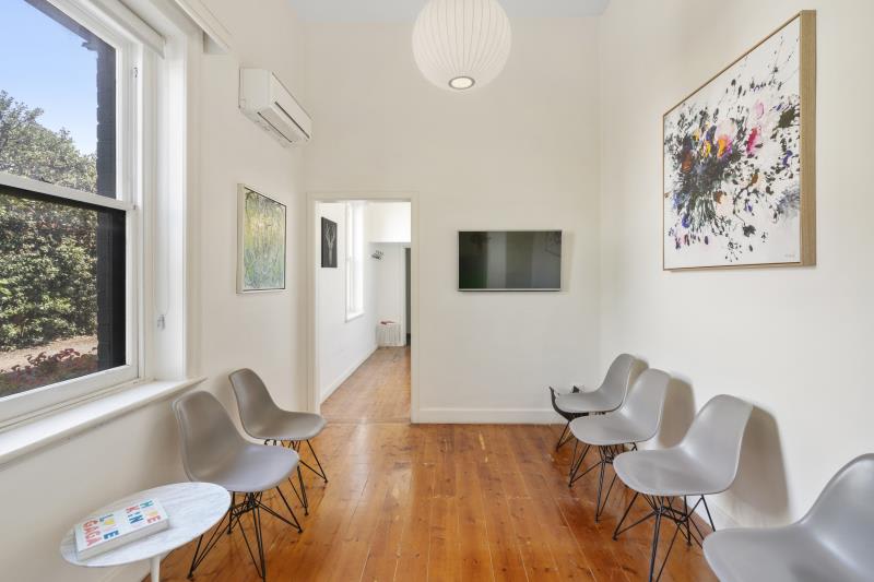 Click to view all images 168 Auburn Road Hawthorn VIC 3122 - Image 2