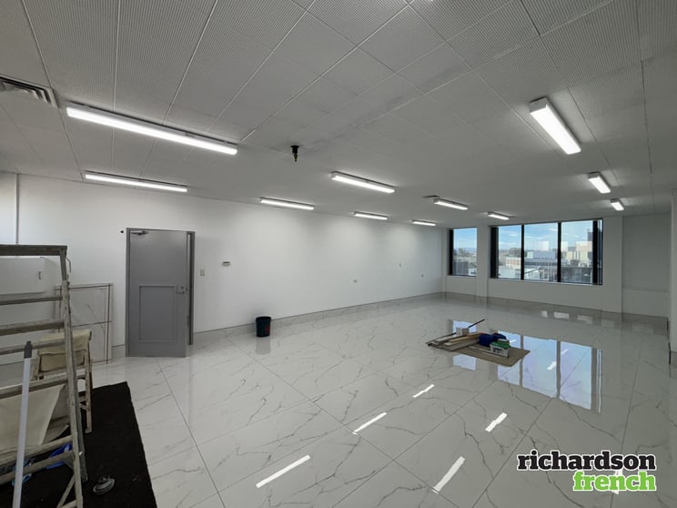 Click to view all images Suite 3 Level 2/261 Thomas Street Dandenong VIC 3175 - Image 3