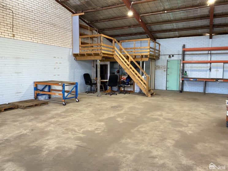 5/35 Austin Avenue Maddington WA 6109 - Image 3