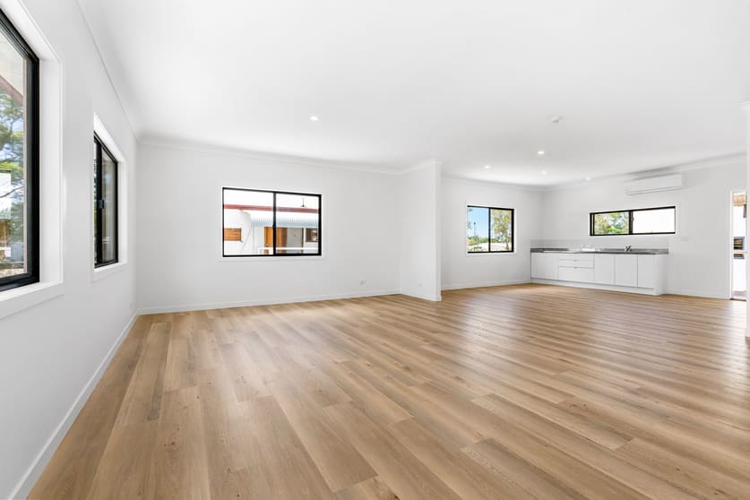 Click to view all images 3/3 Centennial Circuit Byron Bay NSW 2481 - Image 1