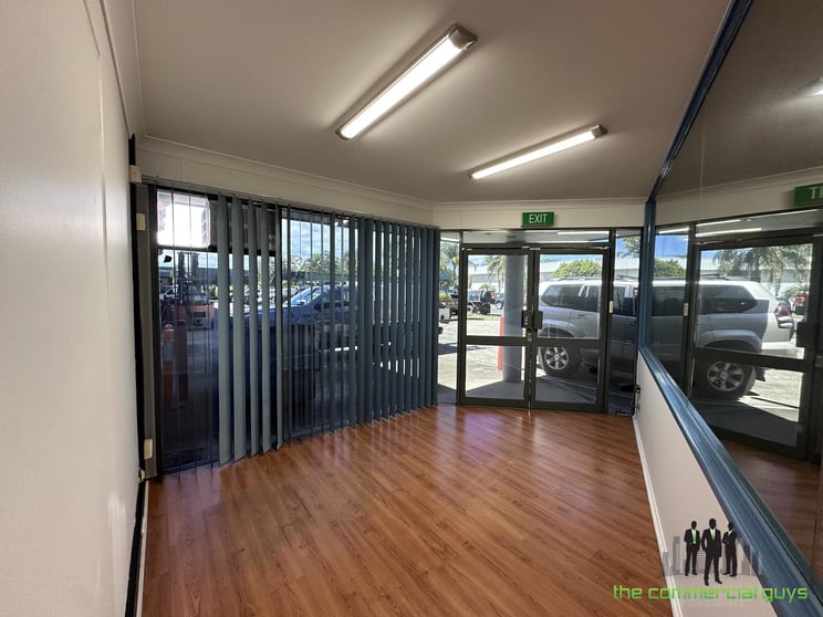 3A/16 Lear Jet Dr Caboolture QLD 4510 - Image 2