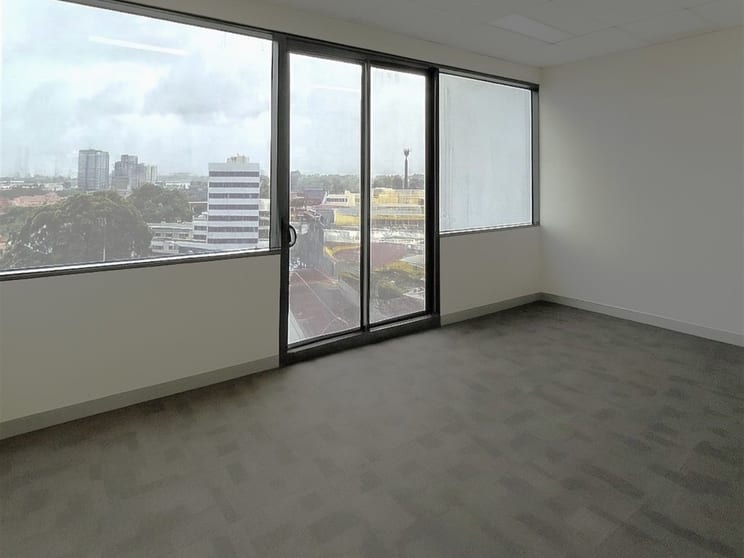 Click to view all images Suite 2, Level 7/269-273 Bigge Street Liverpool NSW 2170 - Image 3