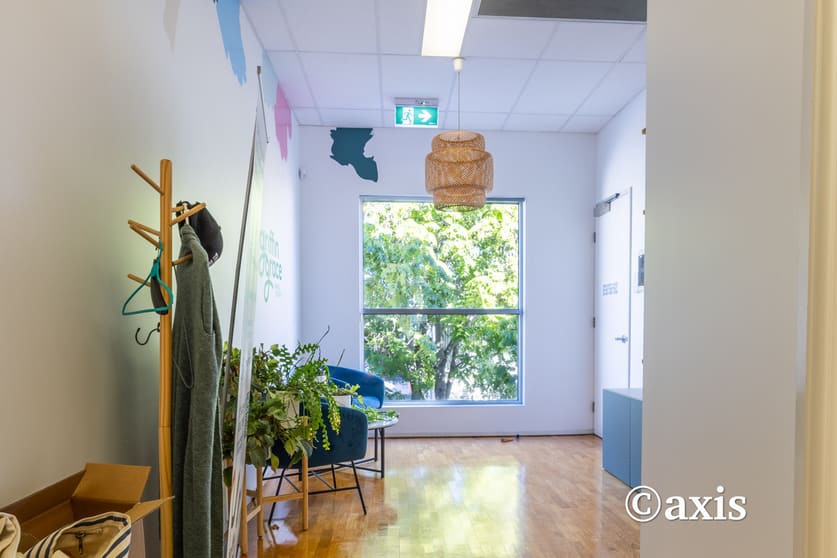 Click to view all images 125A Chapel Street Windsor VIC 3181 - Image 2