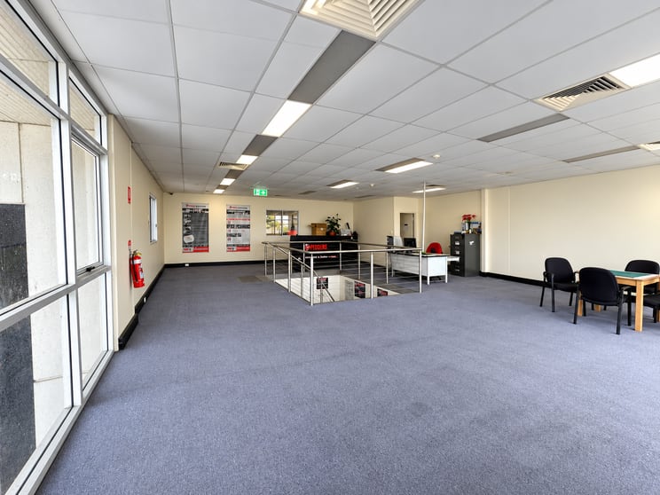 Click to view all images Level 1/55 Bay Road Taren Point NSW 2229 - Image 3