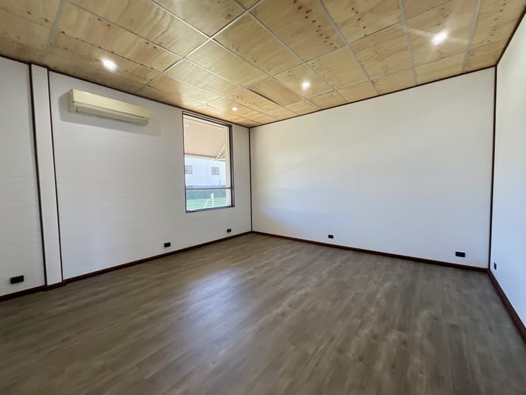 73a Elizabeth Street Tighes Hill NSW 2297 - Image 3