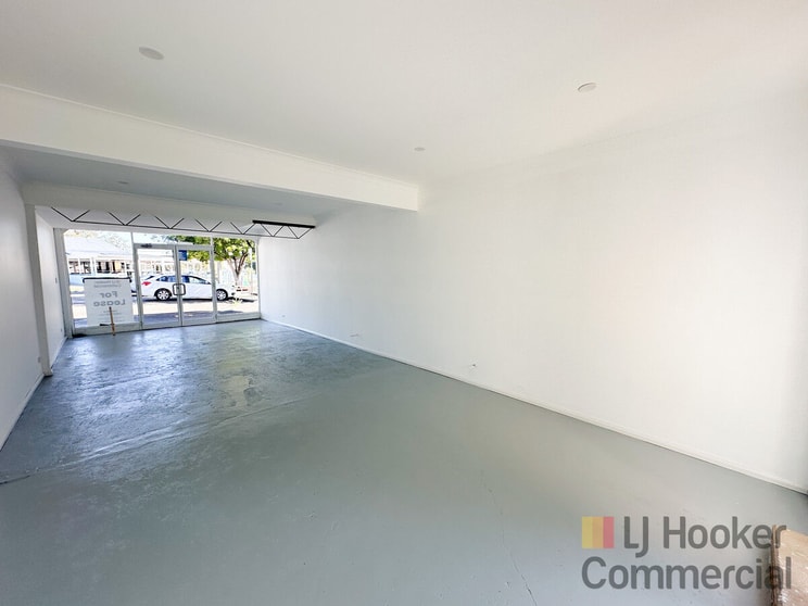 Click to view all images Shop 2/2 Ocean Street Budgewoi NSW 2262 - Image 3