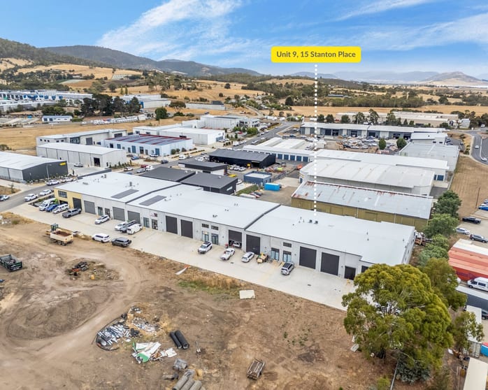 Click to view all images Unit 9,15 Stanton Place Cambridge TAS 7170 - Image 1