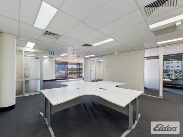 Click to view all images 141 Logan Road Woolloongabba QLD 4102 - Image 3