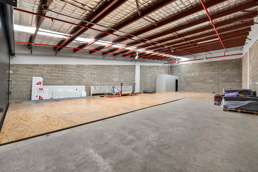 Click to view all images 18/30-32 Beaconsfield St Alexandria NSW 2015 - Image 1