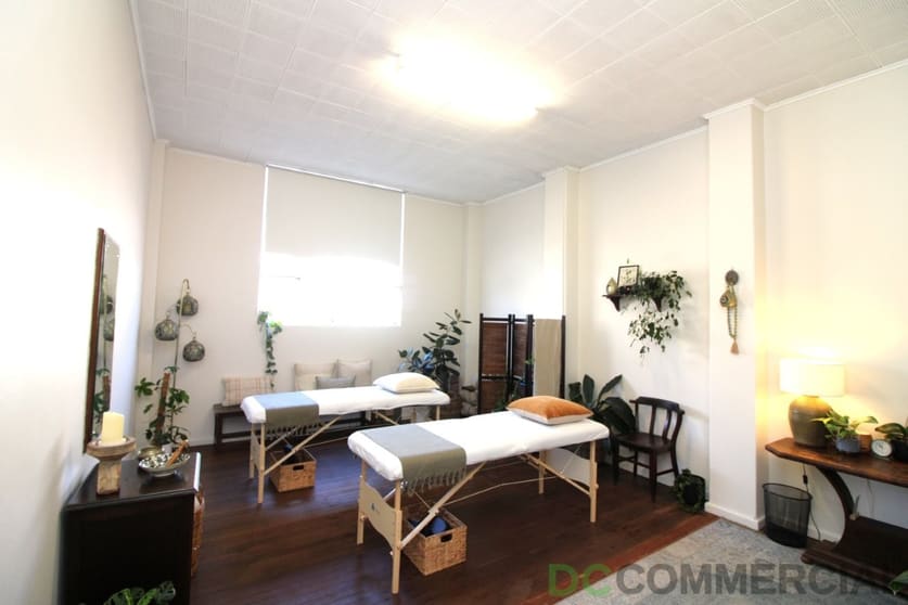 Click to view all images 2/51 Neil Street Toowoomba City QLD 4350 - Image 1