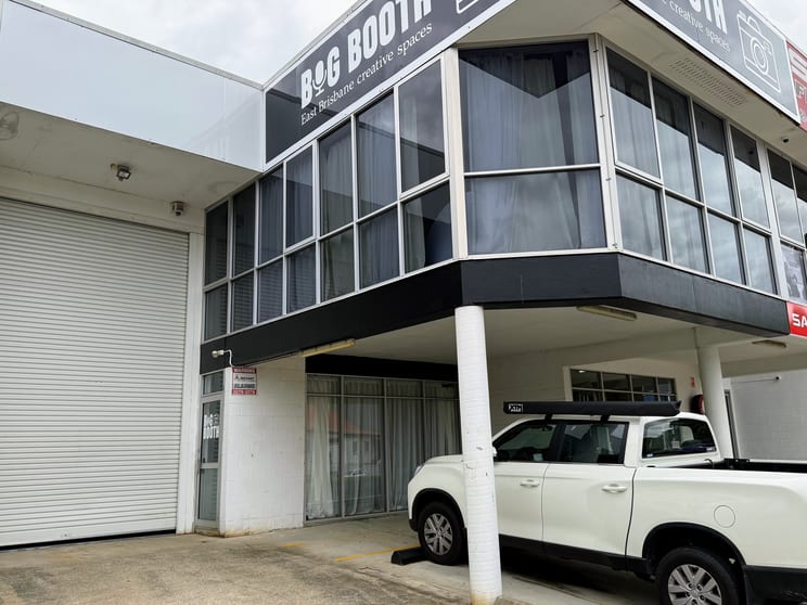 Click to view all images 2/32-36 Hampton Street East Brisbane QLD 4169 - Image 1