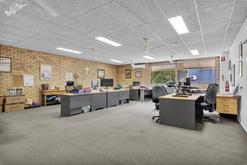 Click to view all images 44 Nash Street Gympie QLD 4570 - Image 2