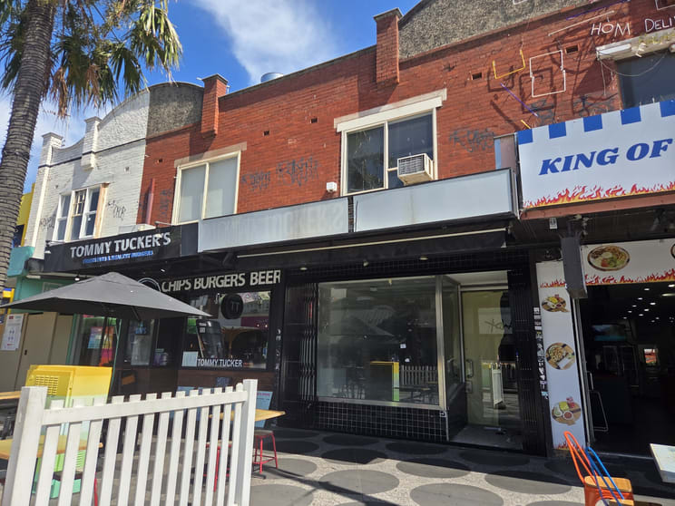 Click to view all images 141 Acland Street St Kilda VIC 3182 - Image 1