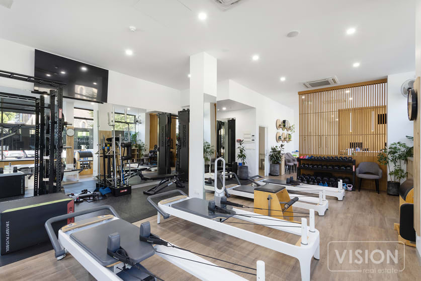 Click to view all images 2 & 3/18-20 High Street Northcote VIC 3070 - Image 3