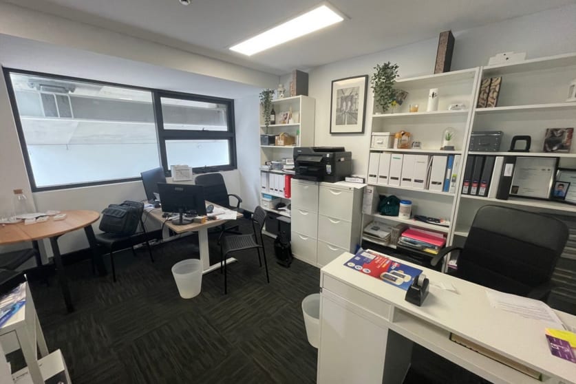 Click to view all images 29/76B Edinburgh Road Marrickville NSW 2204 - Image 2