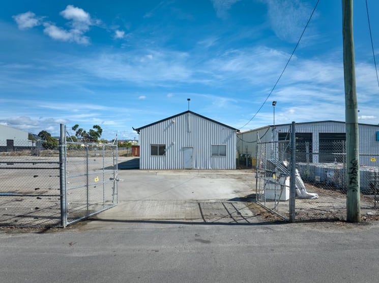 Click to view all images 27 Churchill Park Drive Invermay TAS 7248 - Image 2