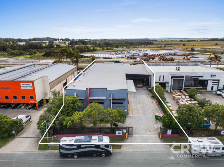 Click to view all images 30 Notar Drive Ormeau QLD 4208 - Image 2