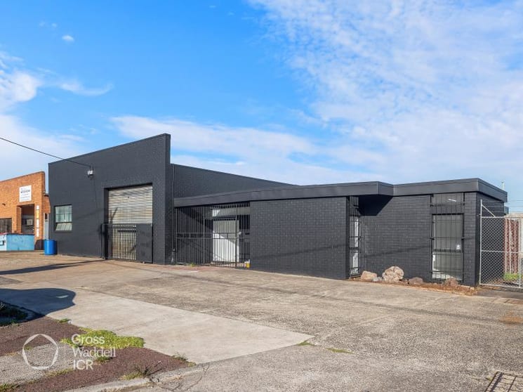 Click to view all images 49-51 Mologa Road Heidelberg West VIC 3081 - Image 3