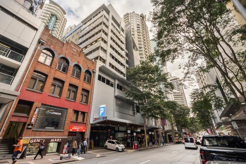 Click to view all images Ground Suite 2/119 Charlotte Street Brisbane City QLD 4000 - Image 3