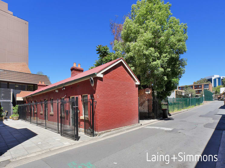 Click to view all images 3 Barrack Lane Parramatta NSW 2150 - Image 3