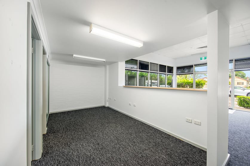 Click to view all images 4/33 Newton Street New Lambton NSW 2305 - Image 3