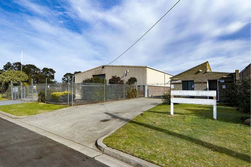 Click to view all images 7 Platt Ct Wurruk VIC 3850 - Image 3