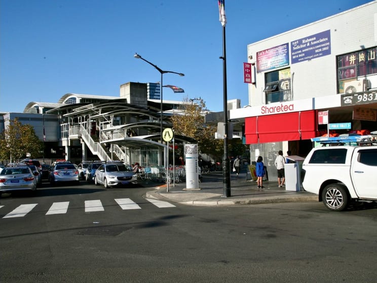Click to view all images 1 & 2/2-4 Main Street Blacktown NSW 2148 - Image 1