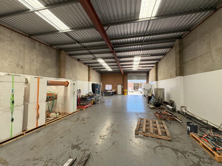 Click to view all images 3/27 Collingwood Street Osborne Park WA 6017 - Image 3