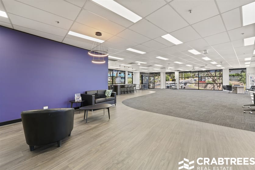 Click to view all images 31 Hardner Road Mount Waverley VIC 3149 - Image 2
