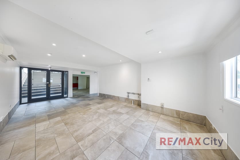 Click to view all images Level LG/233 Given Terrace Paddington QLD 4064 - Image 3