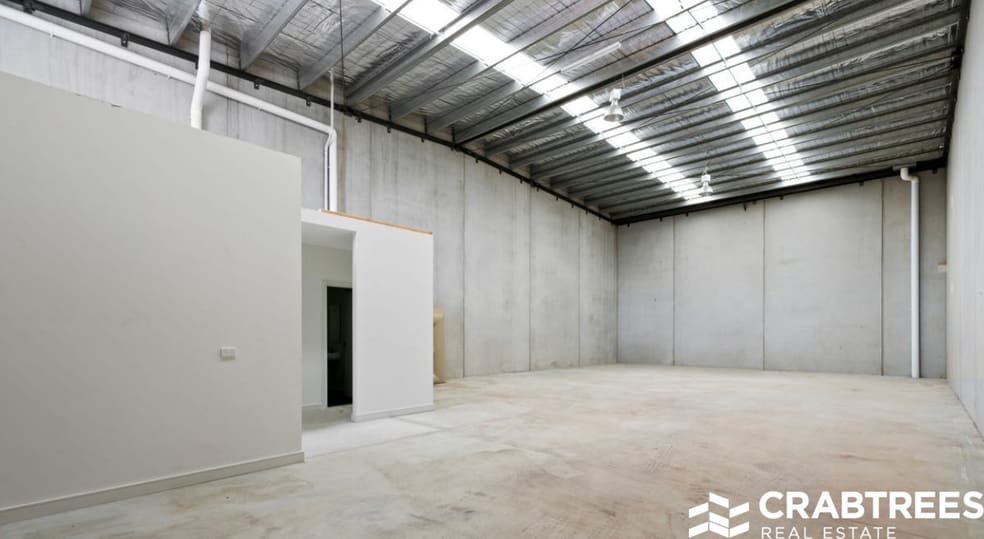 Click to view all images 3/95 Brunel Road Seaford VIC 3198 - Image 2