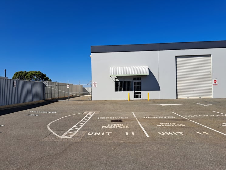 8/28 Salpietro Street Bibra Lake WA 6163 - Image 1