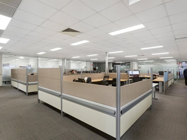 Click to view all images 2 Metal Cct Malaga WA 6090 - Image 1