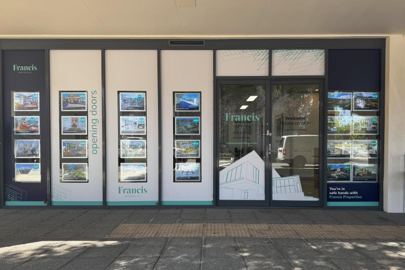 Click to view all images Ground/100 Giles Street Kingston ACT 2604 - Image 2