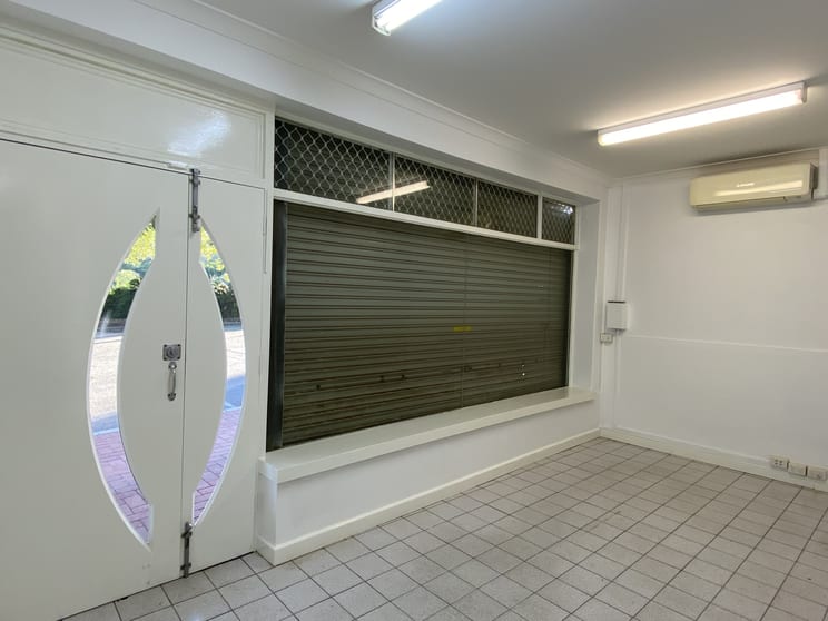 Click to view all images 1/14 Jull Street Armadale WA 6112 - Image 2