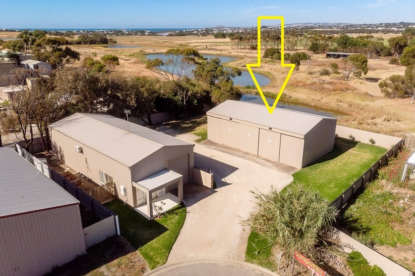 Click to view all images 2/75 Hill Street Port Elliot SA 5212 - Image 3