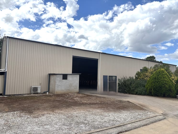 Click to view all images 18 Walden Street Tanunda SA 5352 - Image 1